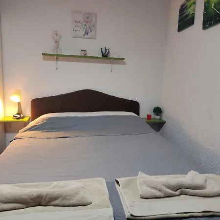 Vini With Private Parking Appartement