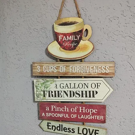 Vini With Private Parking *