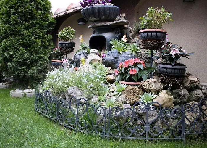 Vini With Private Parking Скоп'є